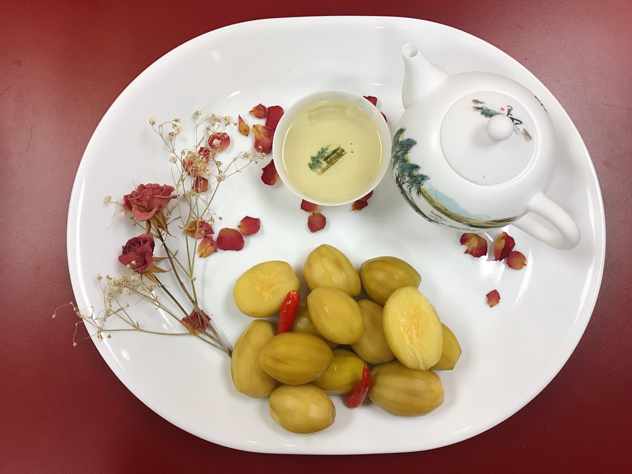 Cóc Thái chua ngọt (pickled baby ambarella) - seedless