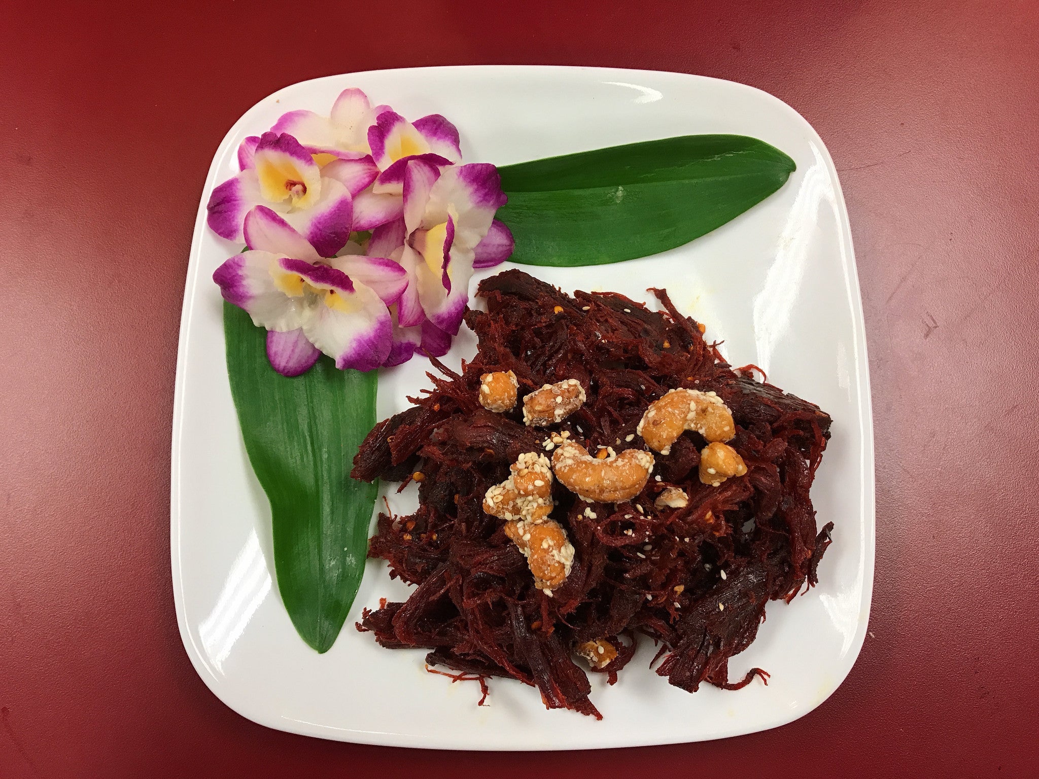 Khô Bò Mè Hạt Điều (Beef Jerky with Sesame and Cashew)